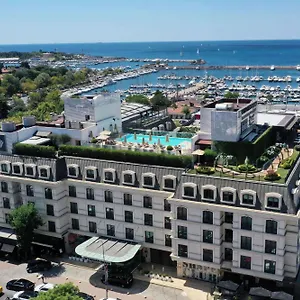 Wyndham Grand Kalamis Marina 5* Istanboel